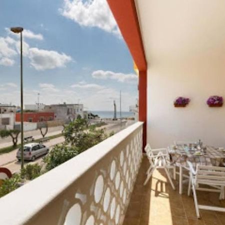 Appartamento Rosamarina Torre Lapillo Exterior photo